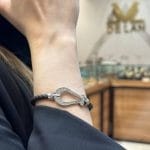 دستبند امگا با چرم مشکی