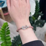 دستبند چرم امگا
