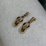 گوشواره امگا گره