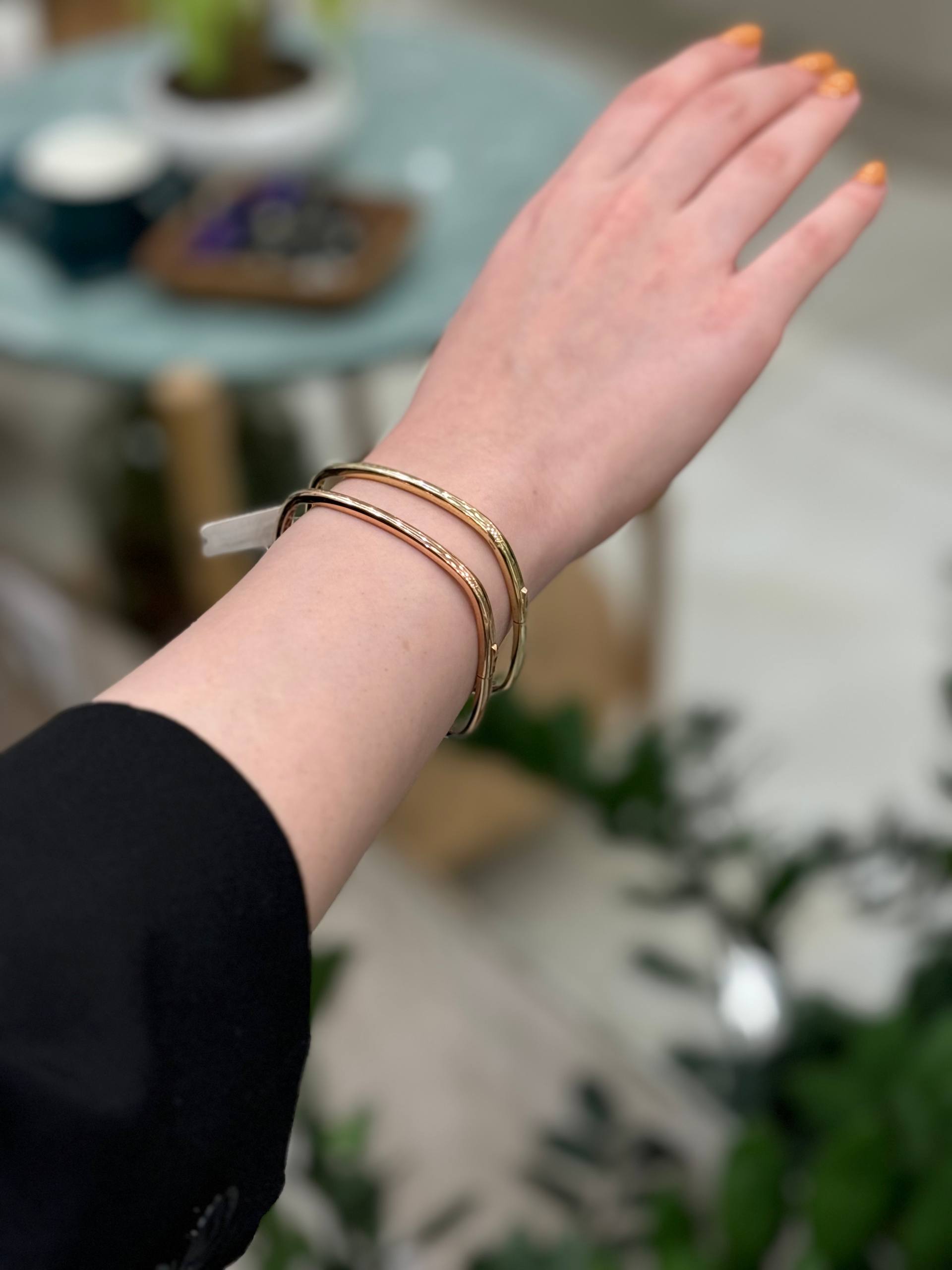 photo_2025-12-05_20-23-54