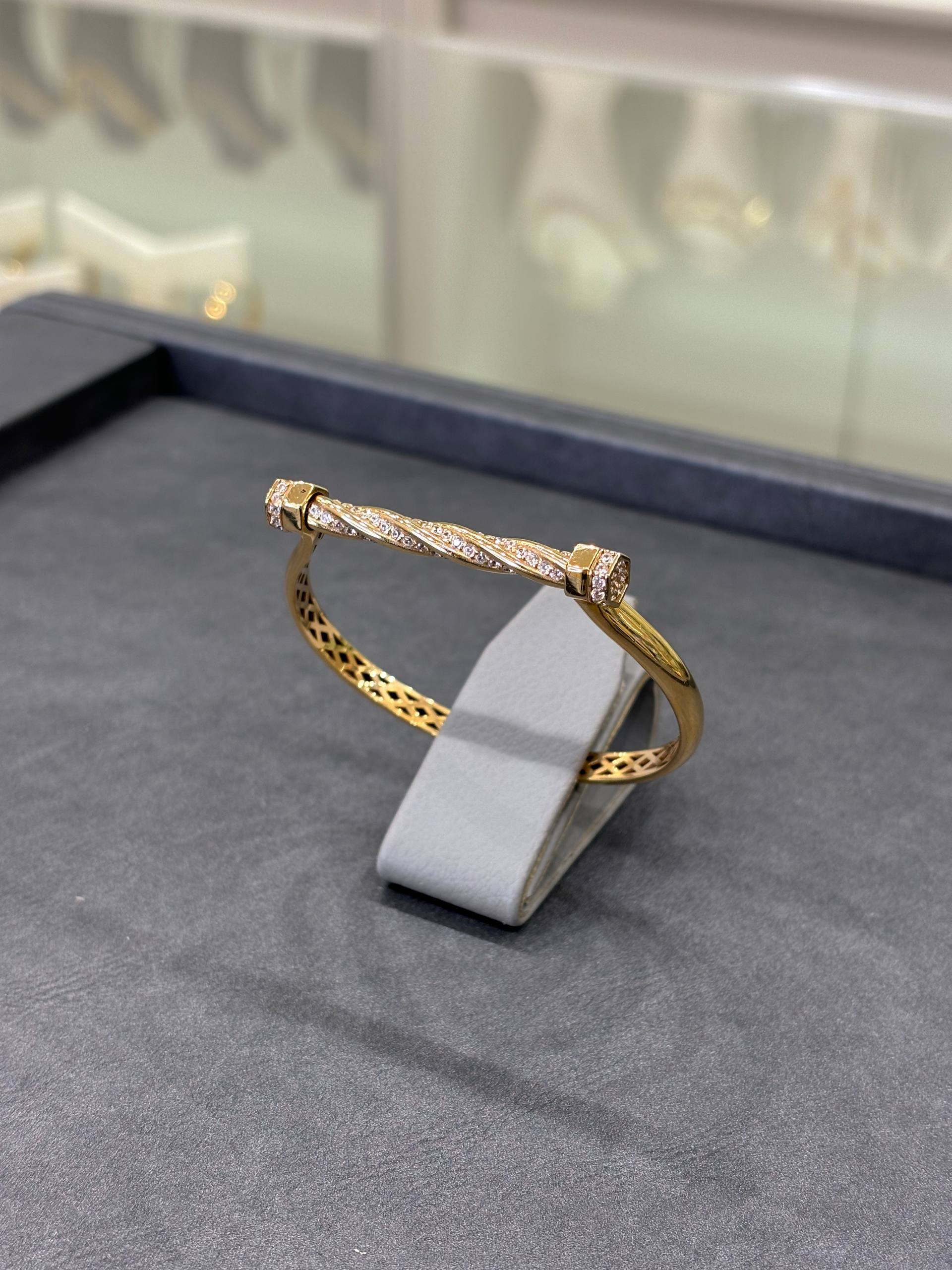 photo_2025-12-05_20-49-10